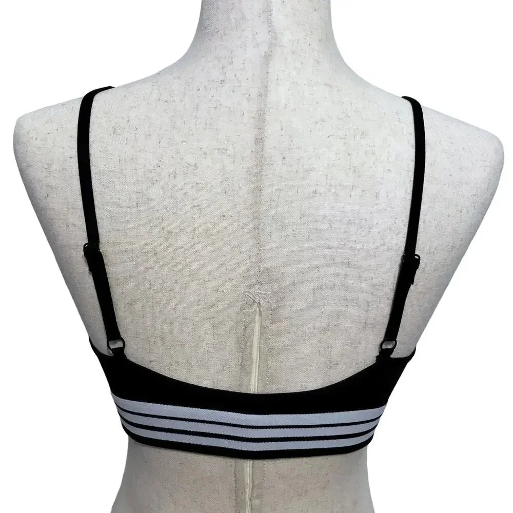 Mae NWOT Pull On Sports Bra Women L